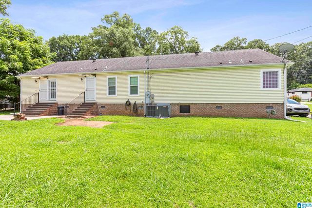 1102 WESTLAKE BOULEVARD, Bessemer, AL 35020
