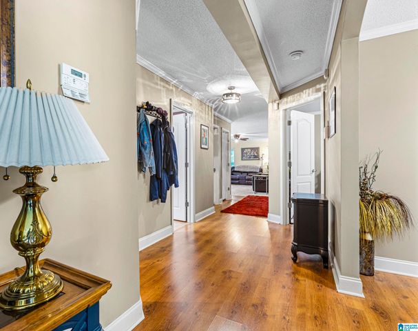 1102 WESTLAKE BOULEVARD, Bessemer, AL 35020