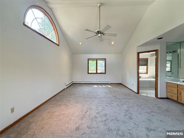 5 Mountain Avenue, Westwood, NJ 07675