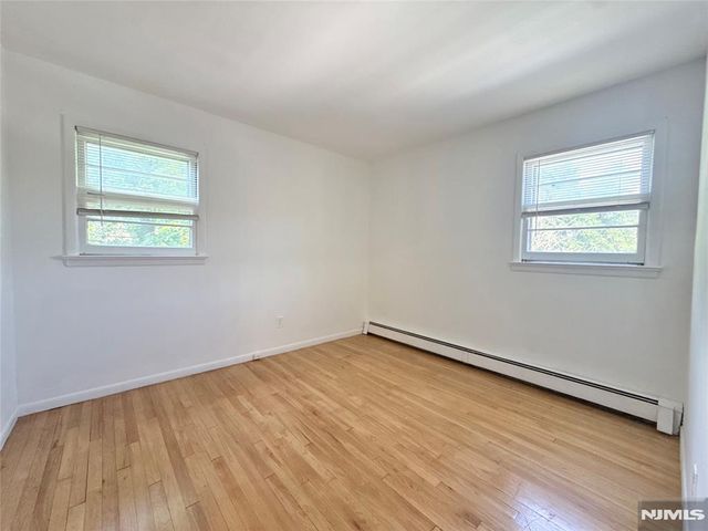 5 Mountain Avenue, Westwood, NJ 07675