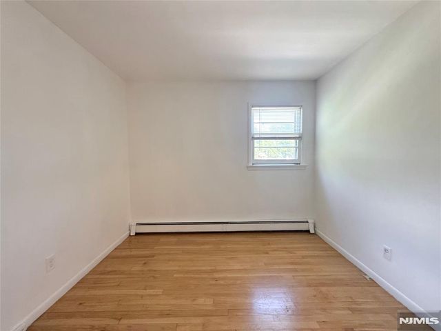 5 Mountain Avenue, Westwood, NJ 07675
