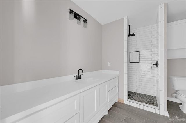 607 Tower Oak Drive, Alamo, TX 78516