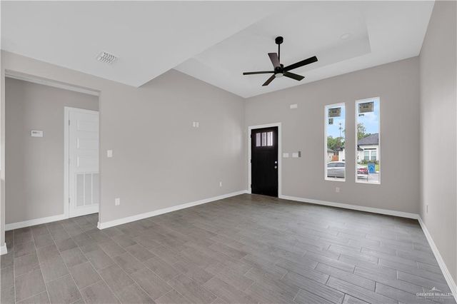 607 Tower Oak Drive, Alamo, TX 78516