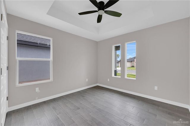 607 Tower Oak Drive, Alamo, TX 78516