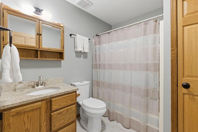 1000 Monteray Lane, Waunakee, WI 53597