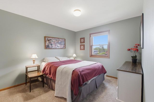 1000 Monteray Lane, Waunakee, WI 53597