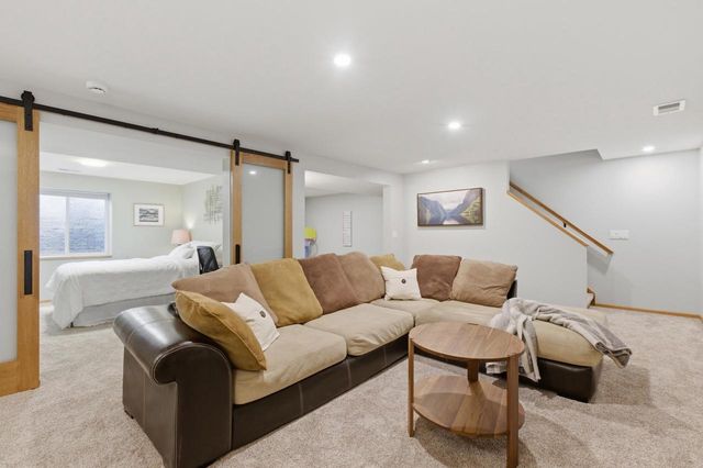 1000 Monteray Lane, Waunakee, WI 53597