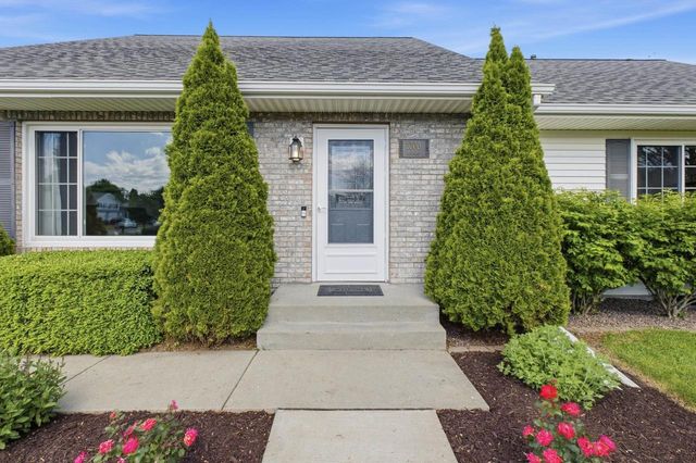 1000 Monteray Lane, Waunakee, WI 53597
