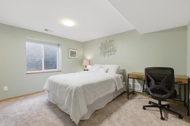 1000 Monteray Lane, Waunakee, WI 53597