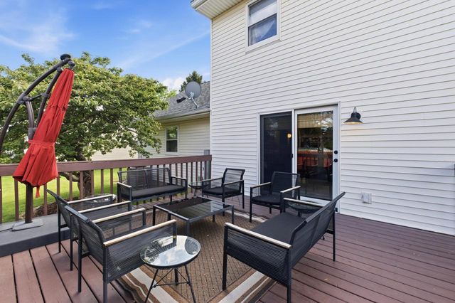 1000 Monteray Lane, Waunakee, WI 53597