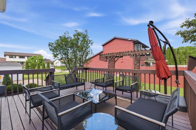 1000 Monteray Lane, Waunakee, WI 53597