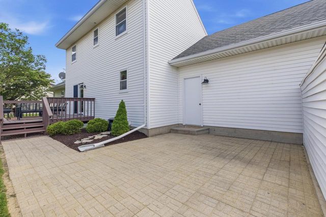 1000 Monteray Lane, Waunakee, WI 53597