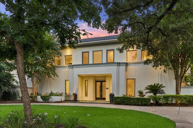 5203 Braeburn Drive, Bellaire, TX 77401