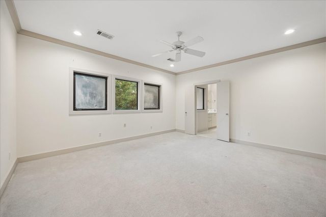 5203 Braeburn Drive, Bellaire, TX 77401