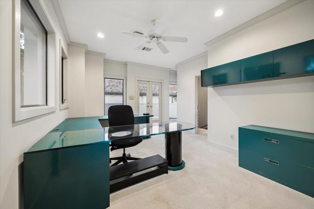 5203 Braeburn Drive, Bellaire, TX 77401