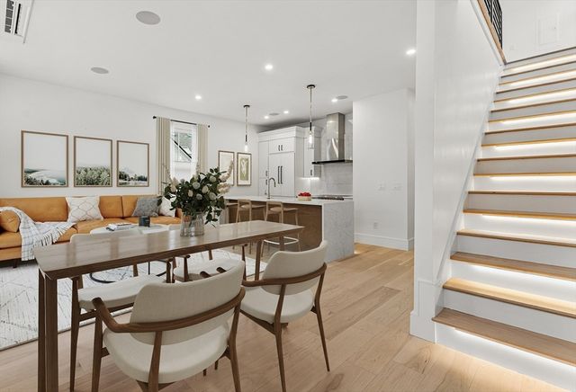 327 Alewife Brook Pkwy B, Somerville, MA 02144