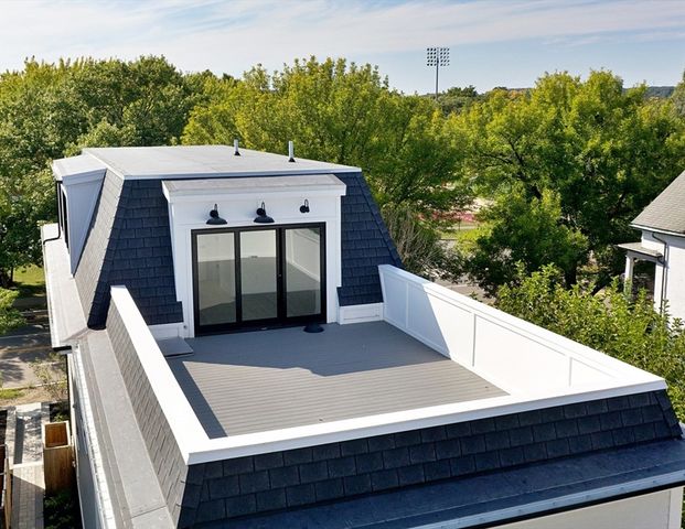 327 Alewife Brook Pkwy B, Somerville, MA 02144