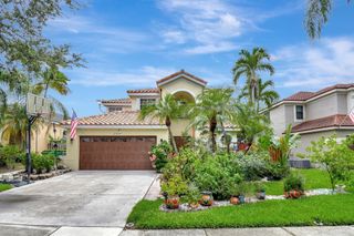 2811 Montevideo Avenue, Hollywood, FL 33026