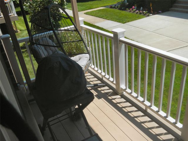 106 Farber Drive 106, West Babylon, NY 11704