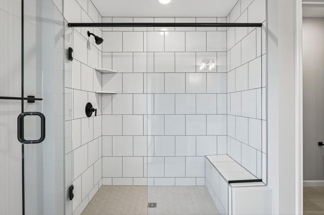 875 W Falls Passage C, Saint Paul, MN 55116