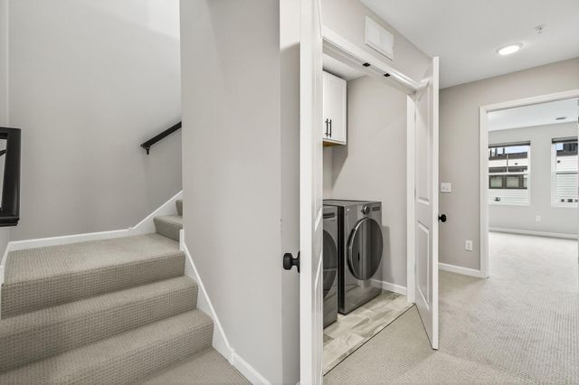 875 W Falls Passage C, Saint Paul, MN 55116