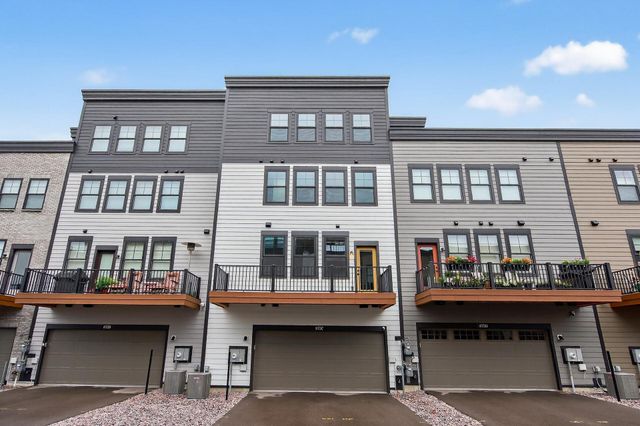 875 W Falls Passage C, Saint Paul, MN 55116