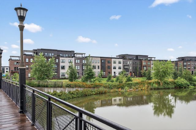 875 W Falls Passage C, Saint Paul, MN 55116