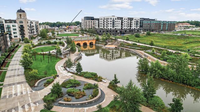 875 W Falls Passage C, Saint Paul, MN 55116