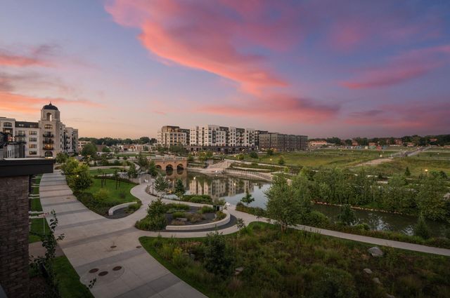 875 W Falls Passage C, Saint Paul, MN 55116