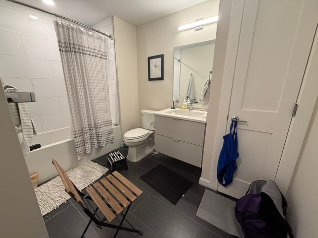 458 Washington St 308, Boston, MA 02135