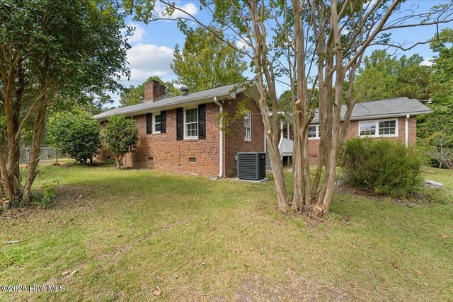 119 Bluebird Lane, West End, NC 27376