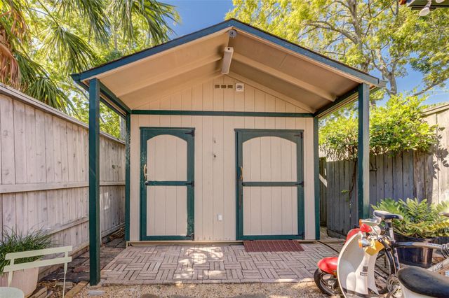 1001 Bomar Street B, Houston, TX 77006