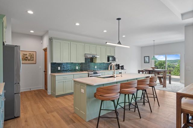 N2521 Preserve COURT, Lake Geneva, WI 53147