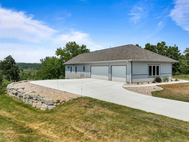 N2521 Preserve COURT, Lake Geneva, WI 53147
