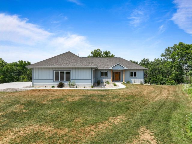 N2521 Preserve COURT, Lake Geneva, WI 53147