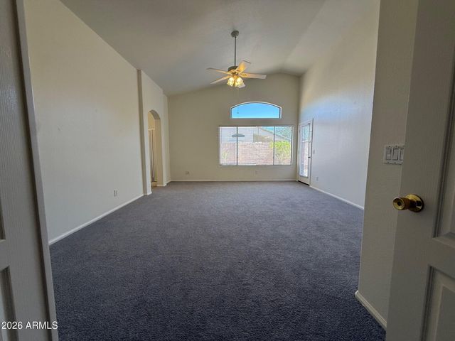 9587 W SELDON Lane, Peoria, AZ 85345