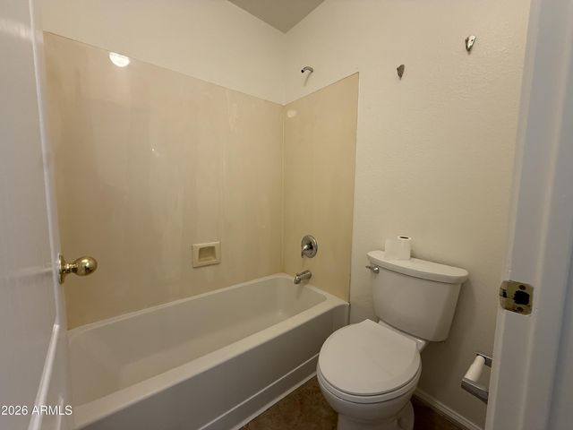 9587 W SELDON Lane, Peoria, AZ 85345