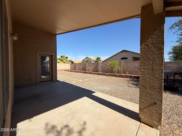 9587 W SELDON Lane, Peoria, AZ 85345