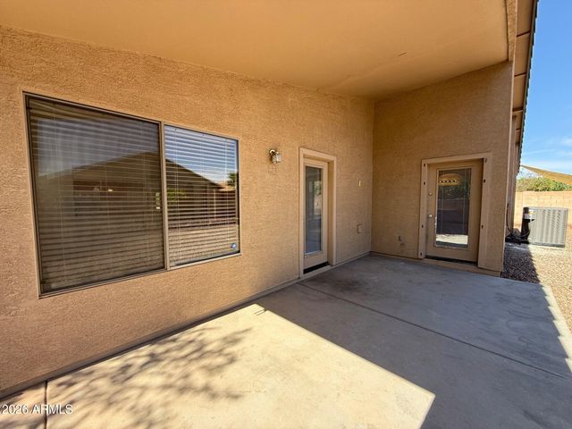 9587 W SELDON Lane, Peoria, AZ 85345