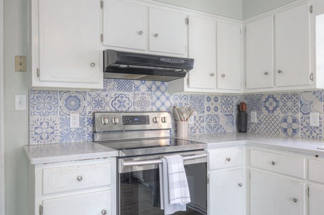 115 Darnell Dr, Tullahoma, TN 37388