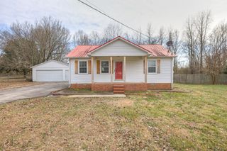 115 Darnell Dr, Tullahoma, TN 37388