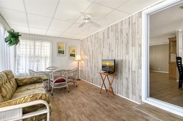 2107 PALMA SOLA BOULEVARD 27, Bradenton, FL 34209