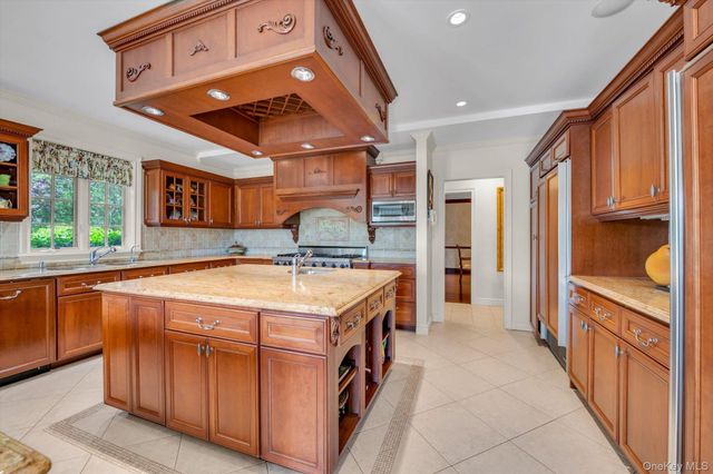 1304 Seawane Drive, Hewlett Harbor, NY 11557