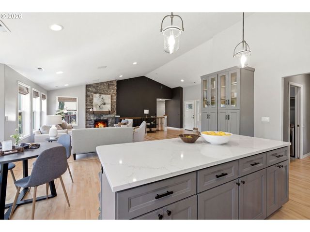 3002 S 23RD Way, Ridgefield, WA 98642