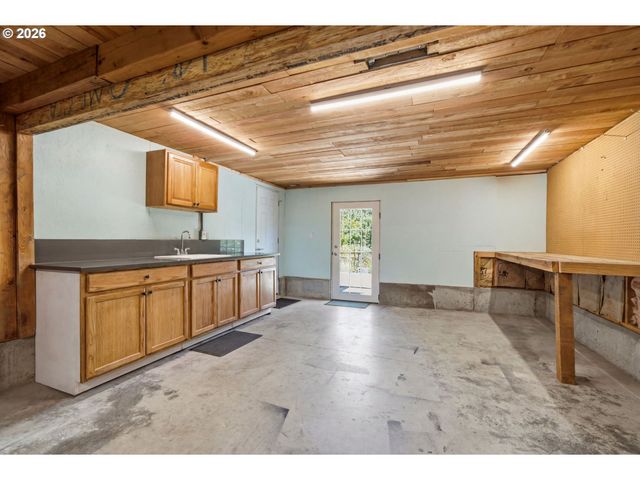 3002 S 23RD Way, Ridgefield, WA 98642
