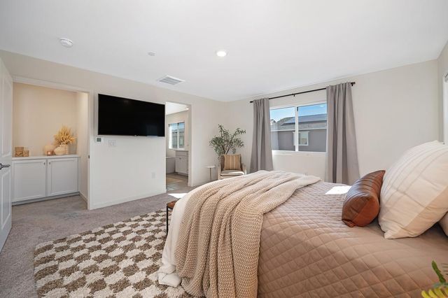 2473 Constellation Cir, Roseville, CA 95747