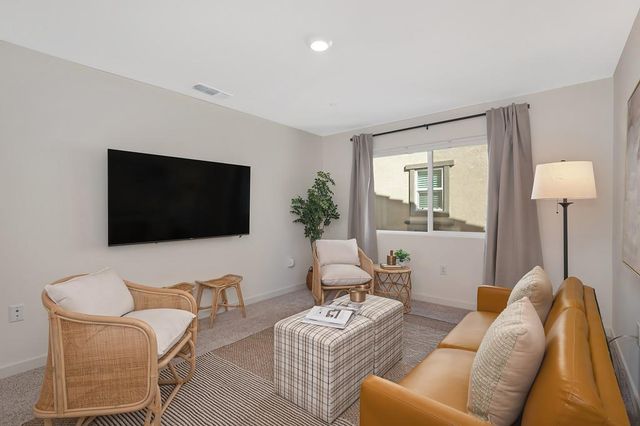 2473 Constellation Cir, Roseville, CA 95747