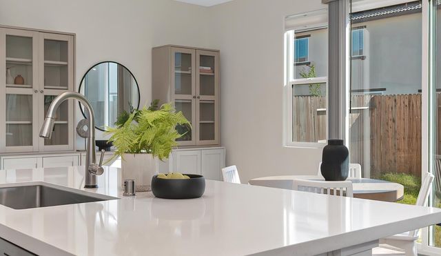 2473 Constellation Cir, Roseville, CA 95747