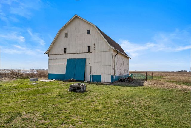 3147 County Road 400 E, Fisher, IL 61843