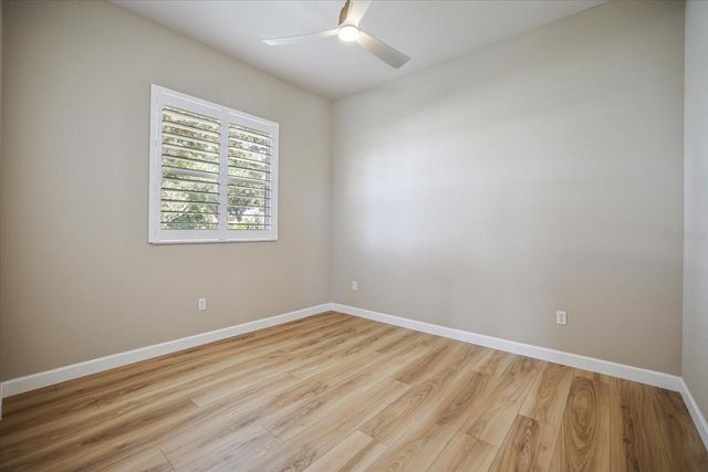 567 LAKE OF THE WOODS DRIVE, Venice, FL 34293